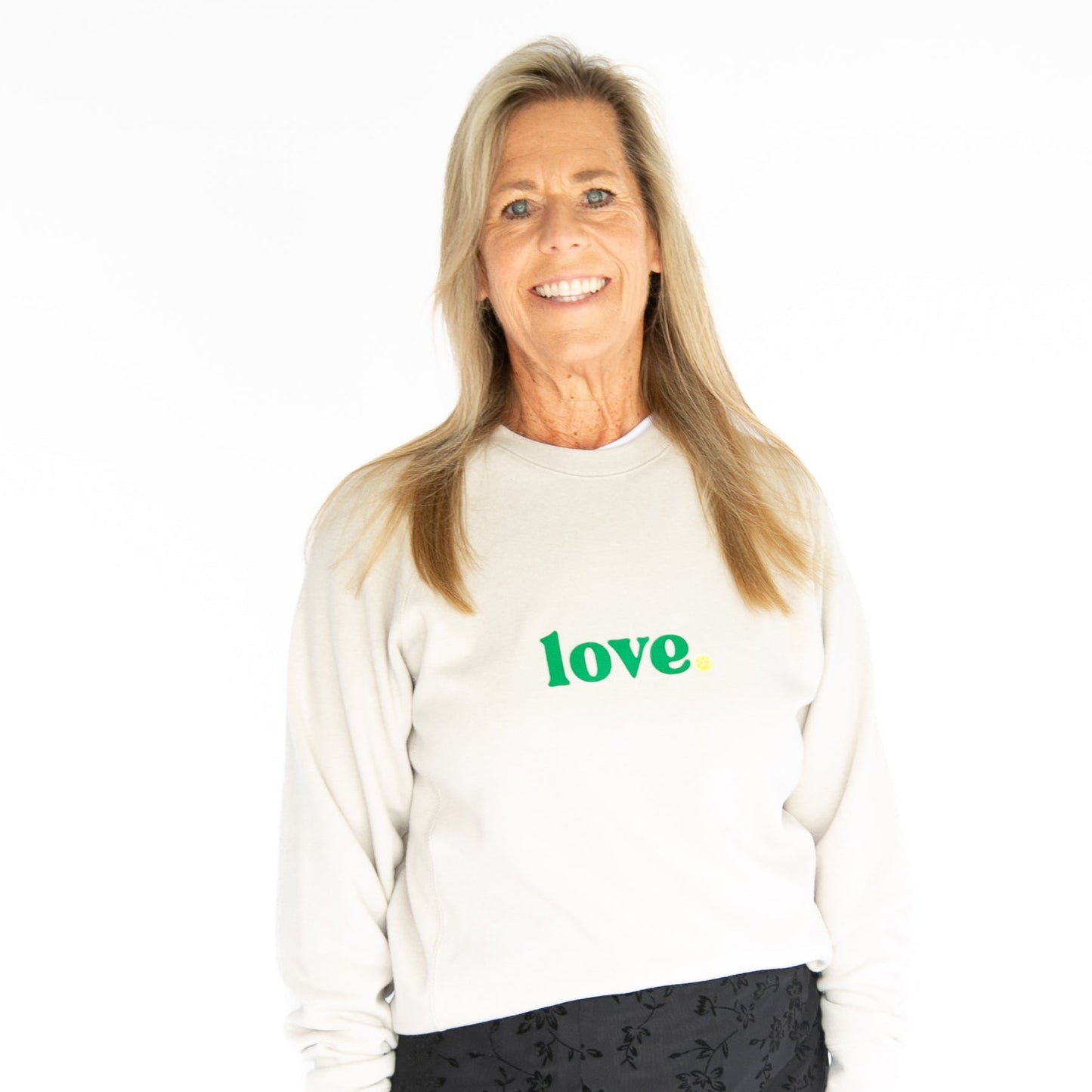 ONLY CREW LOVE SWEATSHIRT